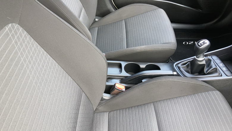 Hyundai i20 1.0T GDi 48V MHD SE Connect 5dr Petrol Hatchback